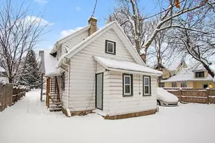 1325 Buffalo Ave NE, Grand Rapids, MI 49505 - Photo 3