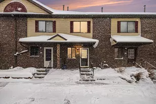 60 Carriage Ln SW, Grand Rapids, MI 49548 - Photo 1