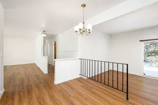 500 Old Creek Dr, Saline, MI 48176 - Photo 9