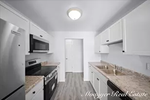 1051 Abbey Ct, Holland, MI 49423 - Photo 7