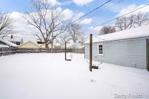 265 W 21st St, Holland, MI 49423 - Photo 5