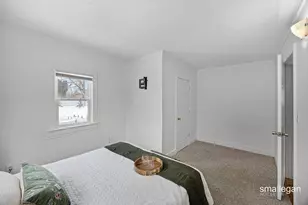 408 E Market St, Greenville, MI 48838 - Photo 15