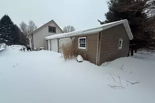 6831 123rd Ave, Fennville, MI 49408 - Photo 5