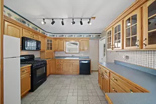 1840 Taylor Dr, Adrian, MI 49221 - Photo 11