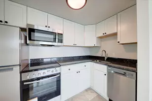 555 E William St, Ann Arbor, MI 48104 - Photo 13