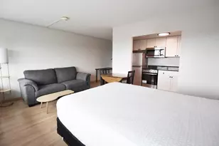 555 E William St, Ann Arbor, MI 48104 - Photo 3