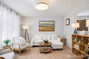 1935 Ball Ave NE, Grand Rapids, MI 49505 - Photo 7