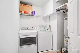 1935 Ball Ave NE, Grand Rapids, MI 49505 - Photo 13