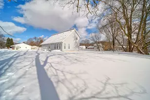 3357 Robinson Rd, Jackson, MI 49203 - Photo 21