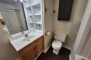 138 E Sheridan St, Petoskey, MI 49770 - Photo 7