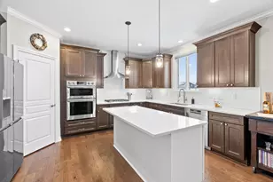 2333 Torrey Pine Ct, Howell, MI 48855 - Photo 7