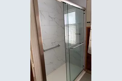 106 N Reinberg Avenue, Scottville, MI 49454 - Photo 15