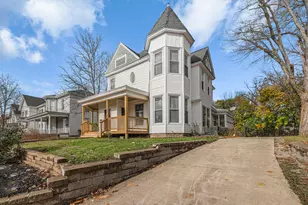 417 Maple St, Big Rapids, MI 49307 - Photo 5