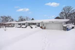 2413 Tamrack St, Kalamazoo, MI 49006 - Photo 3