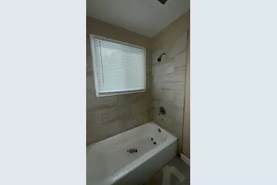 6752 Evergreen Road, Detroit, MI 48228 - Photo 11
