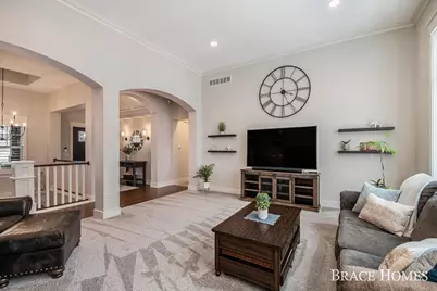 578 Stonehenge Drive SW, Grandville, MI 49418 - Photo 9