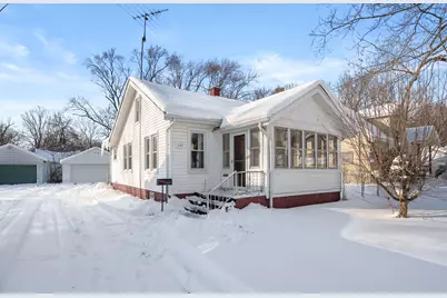 705 Dayton Avenue, Kalamazoo, MI 49048 - Photo 1