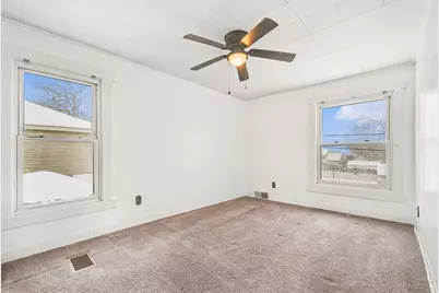 17 S 10th Street, Niles, MI 49120 - Photo 9