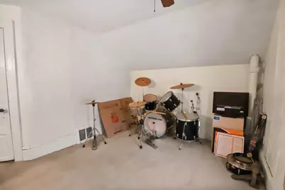 1300 N Waterloo Avenue, Jackson, MI 49202 - Photo 17