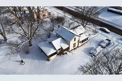 1300 N Waterloo Avenue, Jackson, MI 49202 - Photo 3