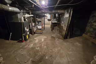 1300 N Waterloo Ave, Jackson, MI 49202 - Photo 25