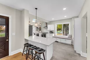 4391 Fruit Ridge Ave NW, Grand Rapids, MI 49544 - Photo 9