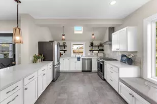 4391 Fruit Ridge Ave NW, Grand Rapids, MI 49544 - Photo 13