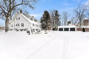 4391 Fruit Ridge Ave NW, Grand Rapids, MI 49544 - Photo 1