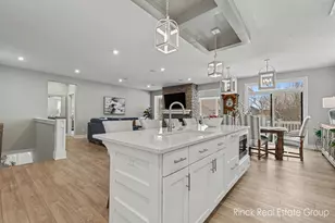 3076 Brayridge Dr, Jenison, MI 49428 - Photo 9