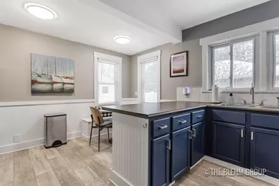 908 Superior Street, South Haven, MI 49090 - Photo 9