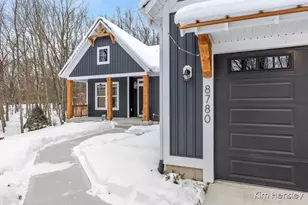 8780 Bentham Ct NE, Rockford, MI 49341 - Photo 5