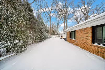 1127 S Brown Street, Jackson, MI 49203 - Photo 37