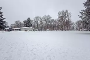 28860 Sarabyn St, Dowagiac, MI 49047 - Photo 33