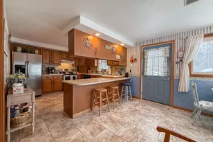 28860 Sarabyn St, Dowagiac, MI 49047 - Photo 9