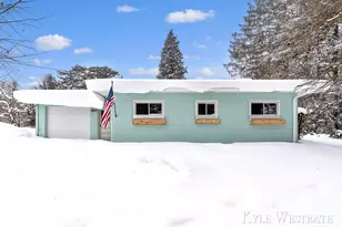 262 40th St, Allegan, MI 49010 - Photo 3