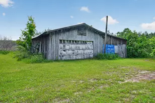 6182 Hamilton Rd, Harrison, MI 48625 - Photo 7