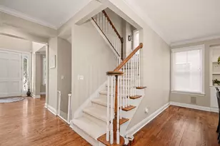 10 Riverbank Dr, Beverly Hills, MI 48025 - Photo 11