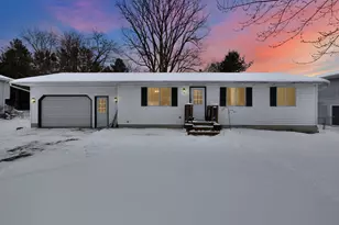 2520 Lanier Ct, Lansing, MI 48911 - Photo 1