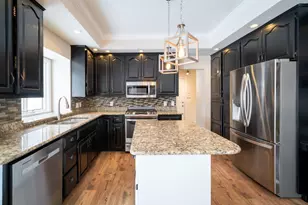 1367 Meadow Green Ct SE, Caledonia, MI 49316 - Photo 15