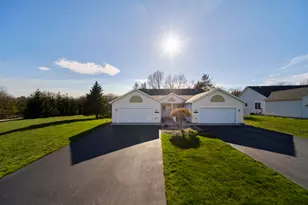 1972 Pine Ridge Dr, Manistee, MI 49660 - Photo 51