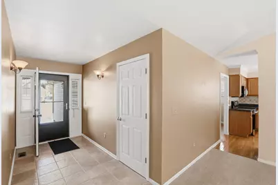 73986 Madison Street, Armada, MI 48005 - Photo 11