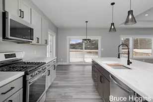 8516 Warner St, Allendale, MI 49401 - Photo 11