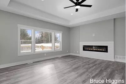 8516 Warner Street, Allendale, MI 49401 - Photo 5