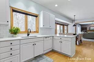 O-1129 Lake Michigan Dr NW, Grand Rapids, MI 49534 - Photo 11