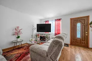 8285 Packard Ave, Warren, MI 48089 - Photo 3