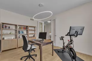 47501 Verona Ct, Plymouth, MI 48170 - Photo 7