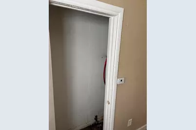 6893 Plainview Avenue, Detroit, MI 48228 - Photo 9