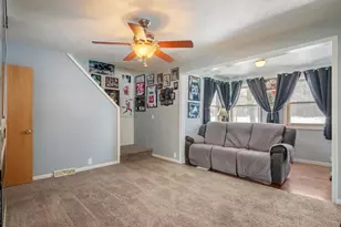 36915 Sibley Rd, New Boston, MI 48164 - Photo 5