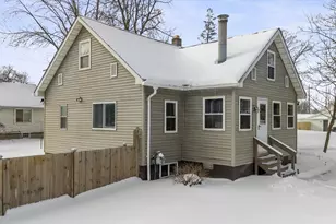 36915 Sibley Rd, New Boston, MI 48164 - Photo 3