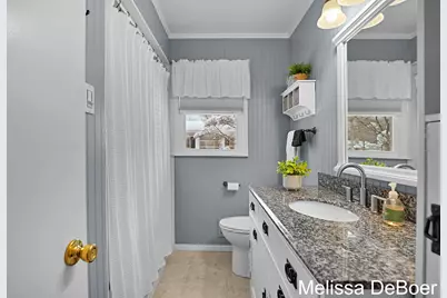 6857 Linden Avenue SE, Grand Rapids, MI 49548 - Photo 19